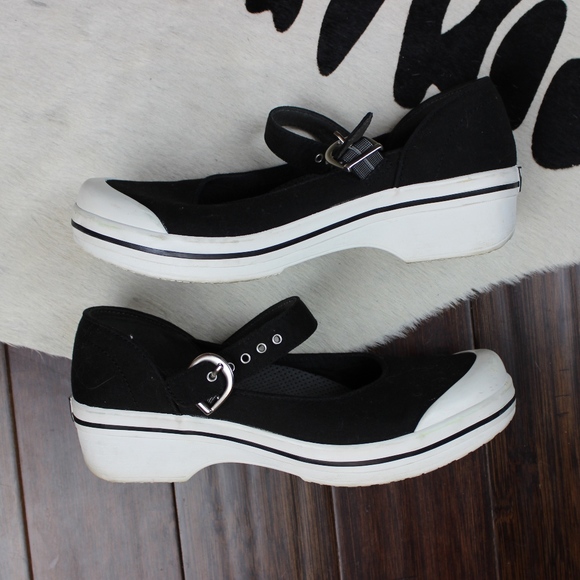 Dansko Shoes - Dansko Vegan Valerie Mary Jane Canvas Black